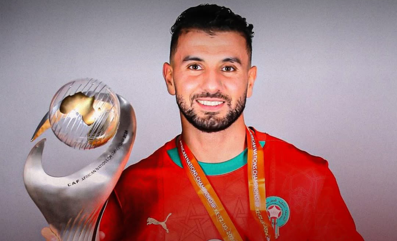 مدرب &quot;الأسود&quot; يوجه الدعوة لأنس باش